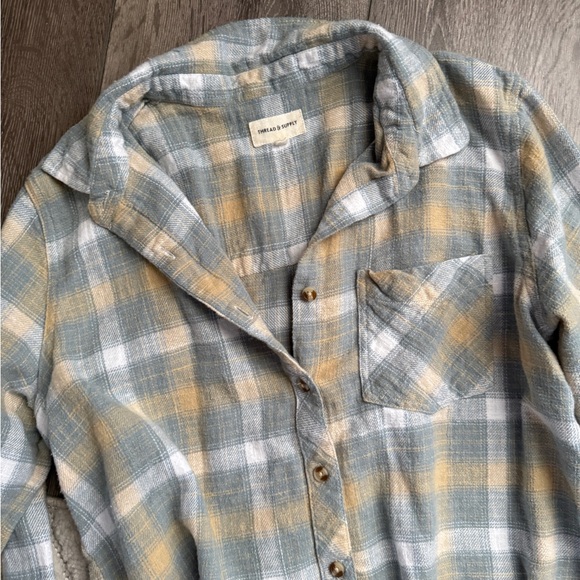 Thread & Supply Flannel - Picture 2 of 3